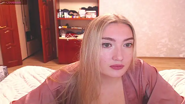 MiraRoy online show from 02-01-26, 02:37