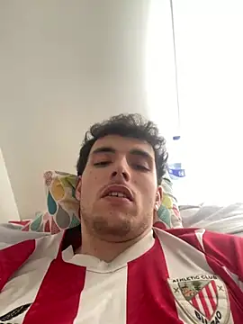 manu156789 online show from 02-15-26, 01:32