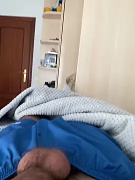 manu156789 online show from 02-10-26, 03:00