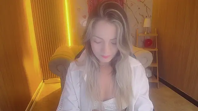 sofia nova tf online show from 02-19-26, 01:30