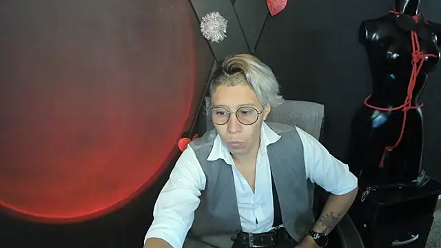 Kali Panther online show from 02-10-26, 01:43