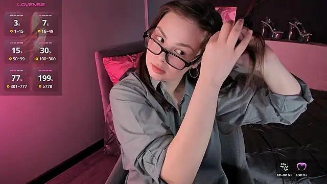 Maykinkya online show from 03-10-26, 01:37