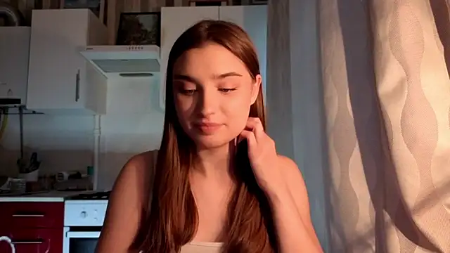 Snapshot of LissaBliss chatting on 04-28-26, 04:00 LissaBliss online show from 04-28-26, 04:00