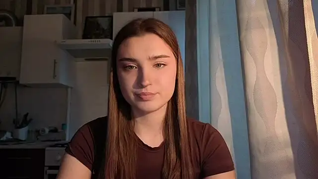 Snapshot of LissaBliss chatting on 04-25-26, 03:42 LissaBliss online show from 04-25-26, 03:42