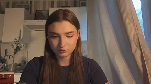 Snapshot of LissaBliss chatting on 06-02-26, 02:28 LissaBliss online show from 06-02-26, 02:28