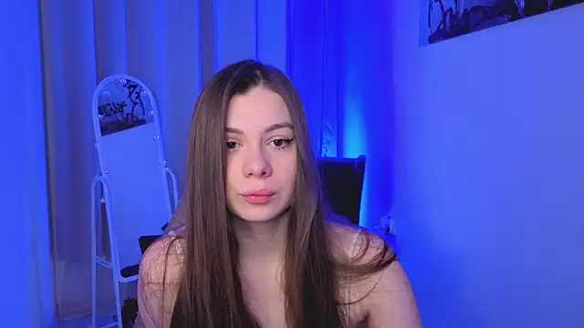 SiennaSayss online show from 04-03-26, 05:36