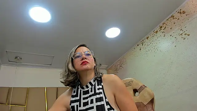 ArianaSommers online show from 02-22-26, 11:45