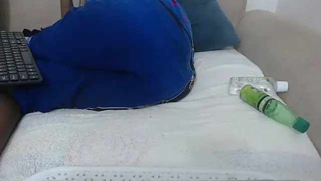 Florah23 online show from 04-03-26, 10:16