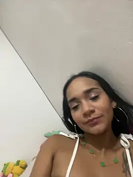 Maria x Alejandra online show from 03-28-26, 10:22