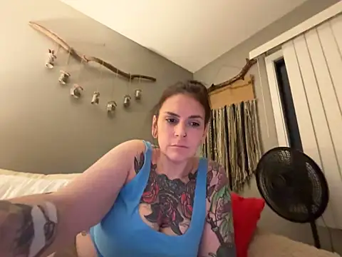 Snapshot of Sexysanka chatting on 02-20-26, 06:19 Sexysanka online show from 02-20-26, 06:19