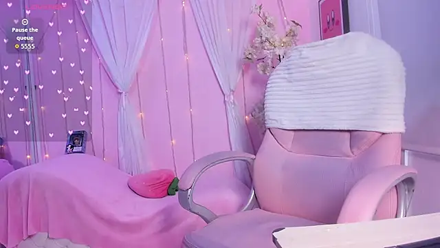 Bella Miller1  online show from 03-09-26, 03:04