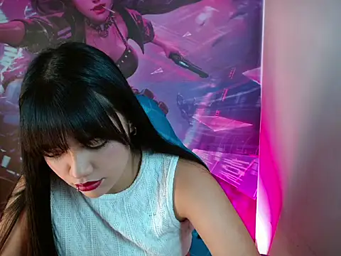 Kaytlin James online show from 02-05-26, 12:12