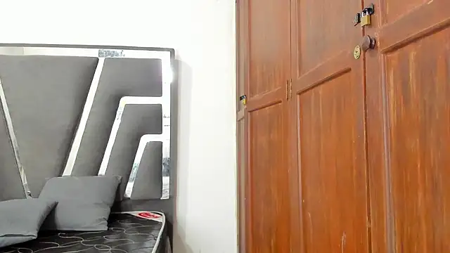 Sophiia88 online show from 03-05-26, 12:13