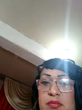 SabrinaColin online show from 02-26-26, 03:50