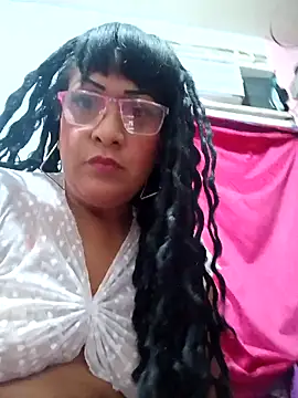 SabrinaColin online show from 04-12-26, 04:27