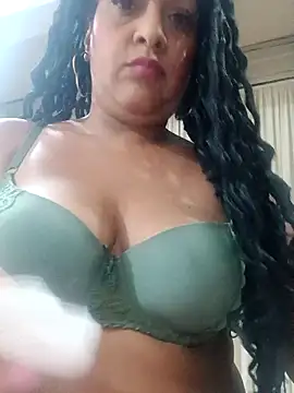 SabrinaColin online show from 04-18-26, 03:42