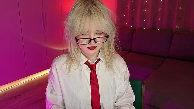 Mary Piersen online show from 02-24-26, 11:05