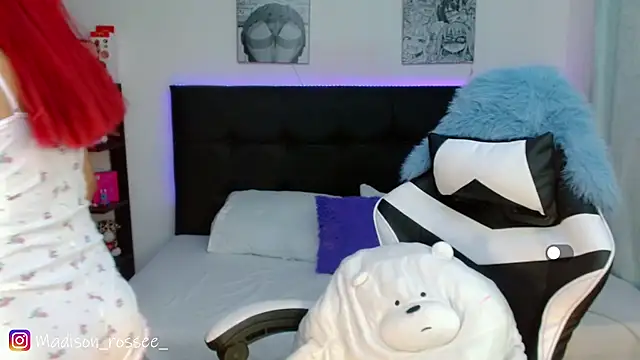 Madison Rossee online show from 03-19-26, 09:04