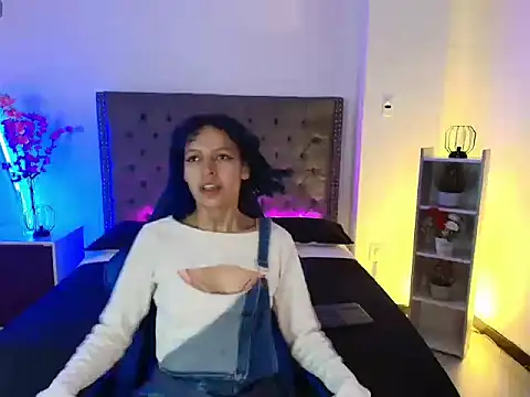 HannahBlue  online show from 02-23-26, 12:28