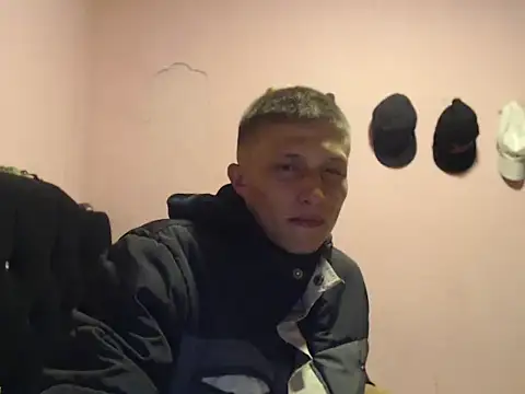 Cronos Hot 8 online show from 02-23-26, 06:19