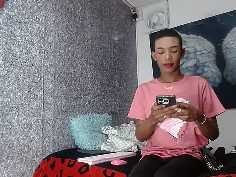 Snapshot of timmy_turner_x18 chatting on 02-24-26, 02:56 timmy turner x18 online show from 02-24-26, 02:56