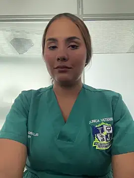 Snapshot of Noa_Harper- chatting on 02-10-26, 06:07 Noa Harper- online show from 02-10-26, 06:07