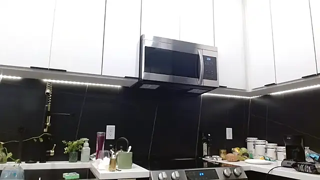 HazelSkyesChat online show from 04-08-26, 07:15