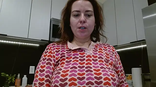 Snapshot of HazelSkyesChat chatting on 02-14-26, 05:57 HazelSkyesChat online show from 02-14-26, 05:57