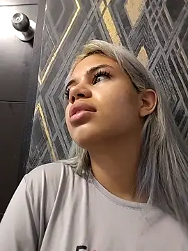 AlanaHouston online show from 02-26-26, 12:16