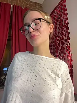 MyKittySayMeow online show from 02-14-26, 08:31