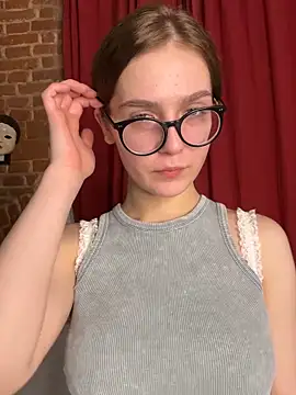 MyKittySayMeow online show from 03-04-26, 08:49