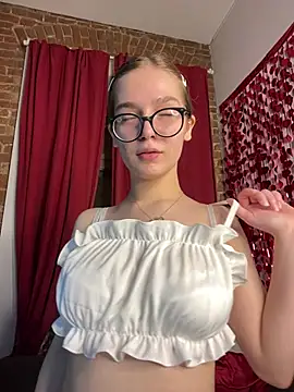 MyKittySayMeow online show from 02-13-26, 08:53