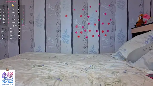 Snapshot of SueFerreyra chatting on 03-03-26, 08:32 SueFerreyra online show from 03-03-26, 08:32