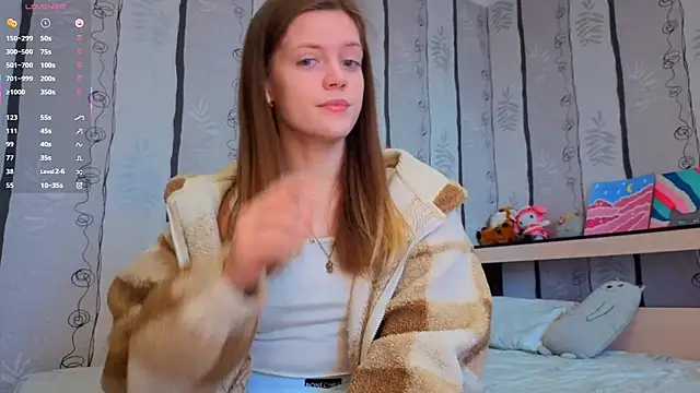 SueFerreyra online show from 04-12-26, 08:06