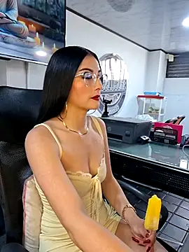 Jade connor online show from 06-12-26, 07:22