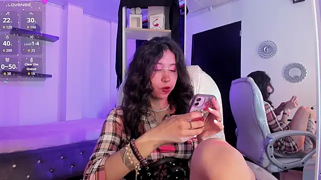 Miniadelf online show from 04-09-26, 09:10