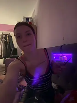 SofieKayla online show from 02-02-26, 09:25