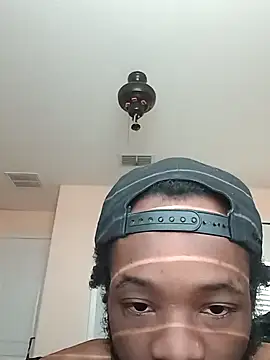 Snapshot of javon863 chatting on 02-21-26, 12:40 javon863 online show from 02-21-26, 12:40