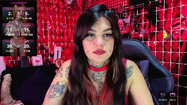 Zoeee 001 online show from 02-17-26, 01:03