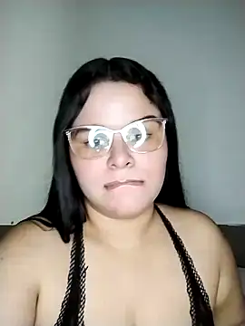 SamanthaStonee online show from 04-05-26, 12:28