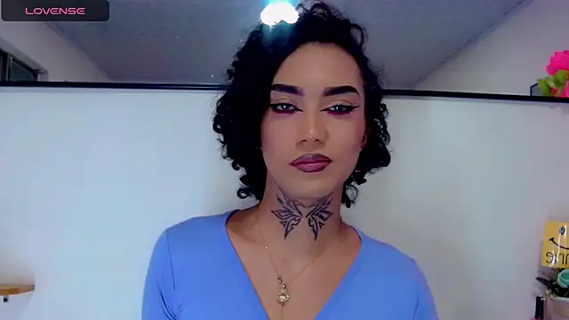 Snapshot of Darianna_Atehortua chatting on 02-27-26, 09:25 Darianna Atehortua online show from 02-27-26, 09:25