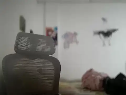 Snapshot of Antonia-bloom chatting on 02-13-26, 05:07 Antonia-bloom online show from 02-13-26, 05:07