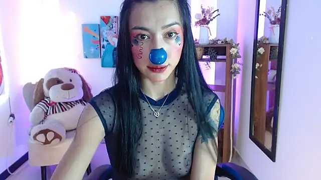 Snapshot of FIORELLA_L chatting on 06-01-26, 11:54 FIORELLA L online show from 06-01-26, 11:54