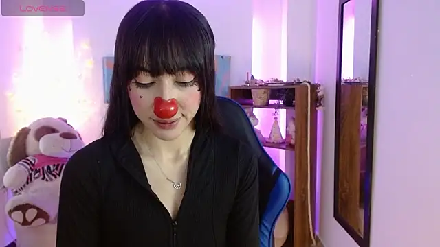 Snapshot of FIORELLA_L chatting on 05-05-26, 12:08 FIORELLA L online show from 05-05-26, 12:08