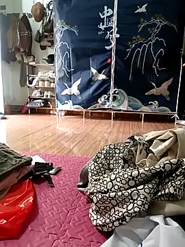 Tulip ii online show from 03-24-26, 04:45