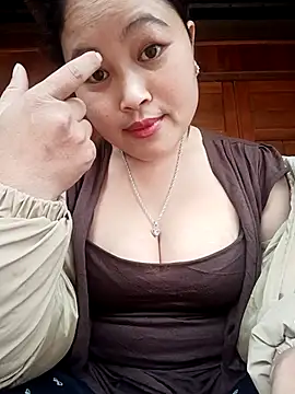 Snapshot of Mayly_Sweet chatting on 02-11-26, 03:28 Mayly Sweet online show from 02-11-26, 03:28