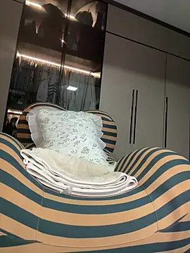 Snapshot of czamabe chatting on 02-11-26, 05:51 czamabe online show from 02-11-26, 05:51