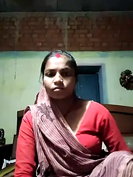 Snapshot of Gungun_thakur chatting on 05-31-26, 04:02 Gungun thakur online show from 05-31-26, 04:02