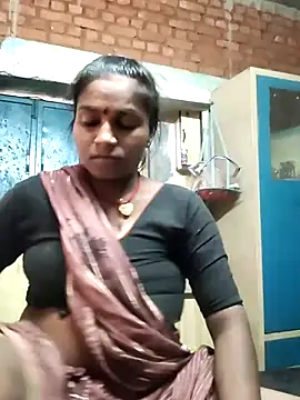 Snapshot of Gungun_thakur chatting on 07-28-26, 05:48 Gungun thakur online show from 07-28-26, 05:48