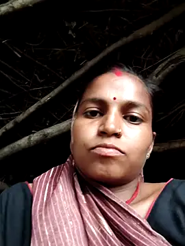 Snapshot of Gungun_thakur chatting on 07-23-26, 08:55 Gungun thakur online show from 07-23-26, 08:55